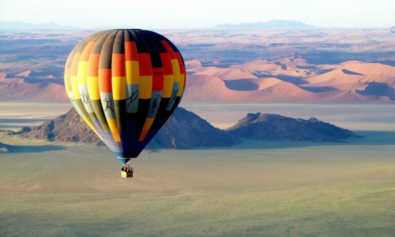 Top 10 places to ride a hot air balloon